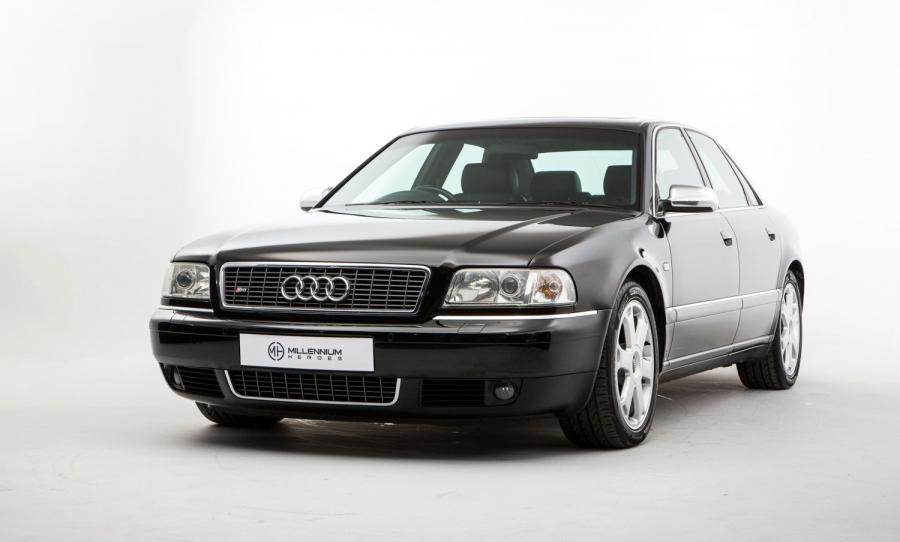  Audi S8 (D2) 1999 года  (UK) (фото 6 из 39)